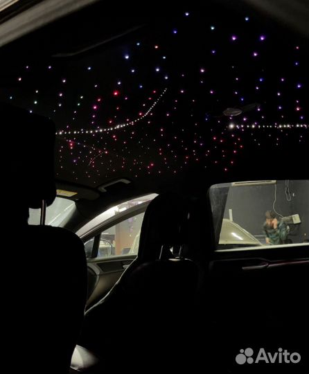 Звездное небо с падающий звездою