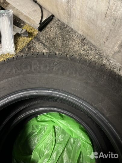 Gislaved Nord Frost 200 205/65 R16