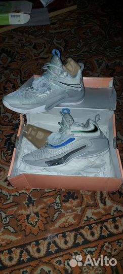 Кроссовки nike