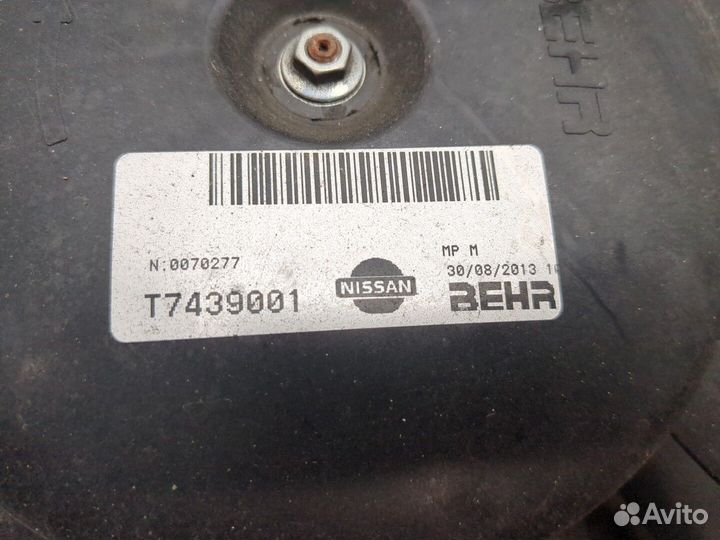 Вентилятор радиатора Nissan NV200