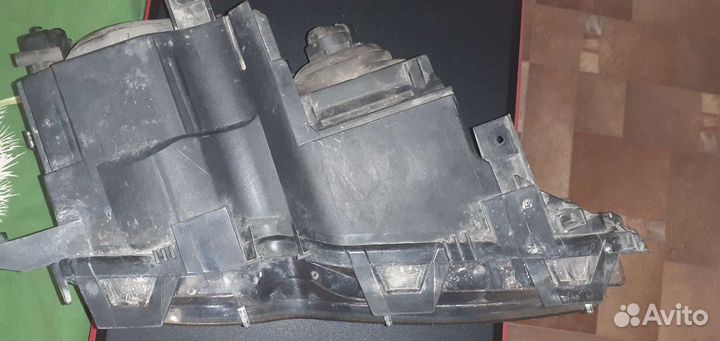 Фара левая BMW 3 e46