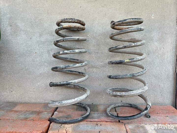 Пружины на акцент