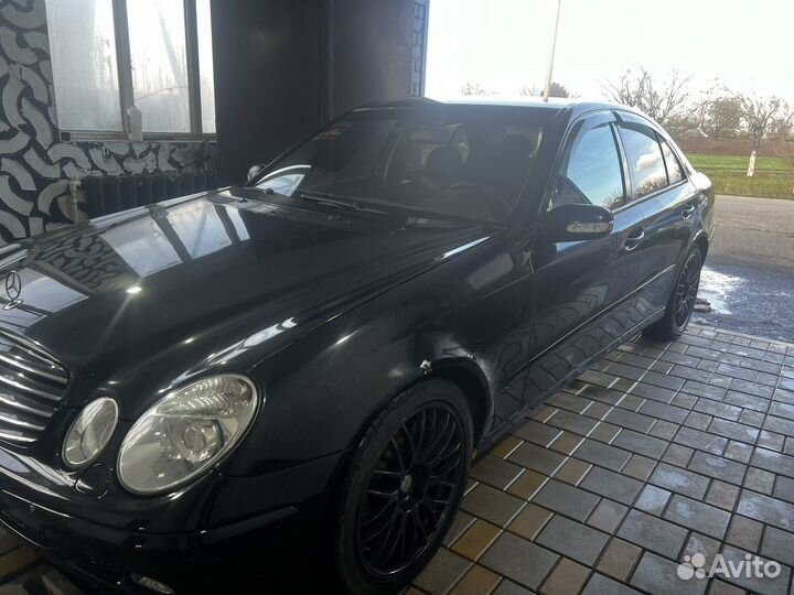 Mercedes-Benz E-класс 2.2 МТ, 2005, 390 000 км