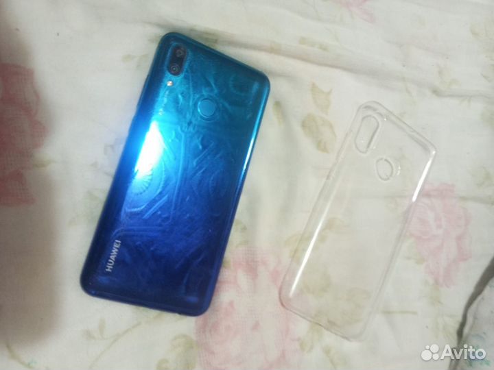 HUAWEI P Smart, 3/32 ГБ