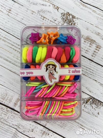 Набор резинок и заколок для волос