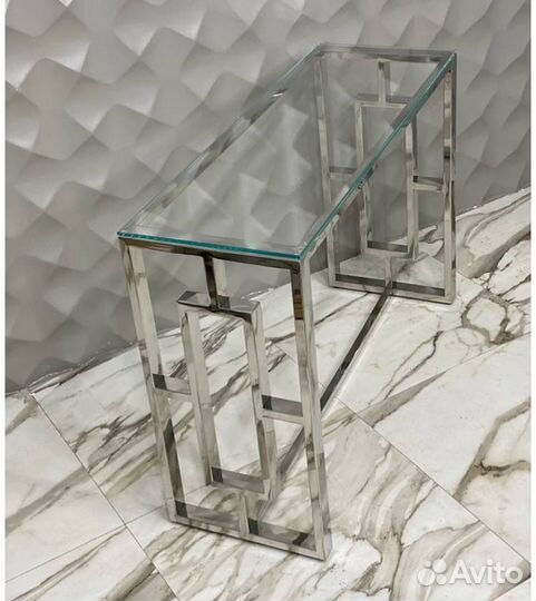 Консоль из нержавеющей стали