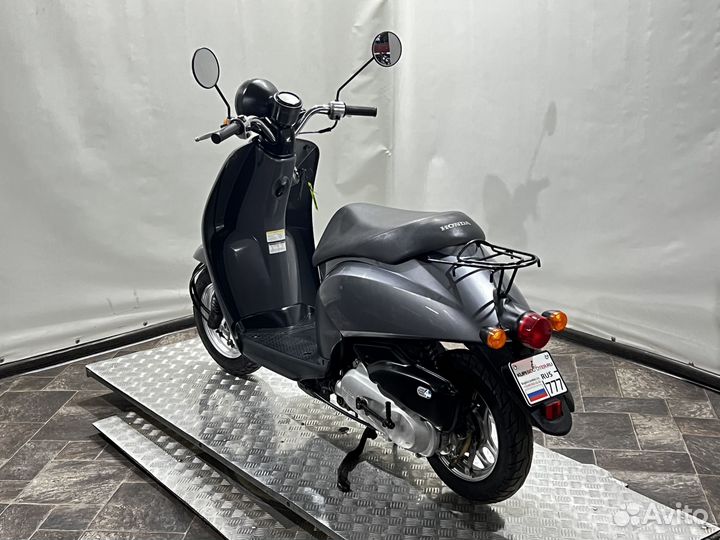 Скутер Honda Today