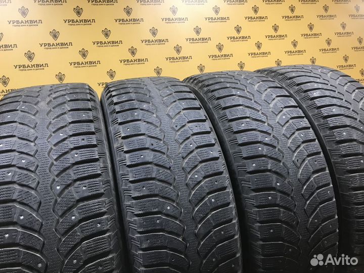 Bridgestone Blizzak Spike-01 225/65 R17 106T