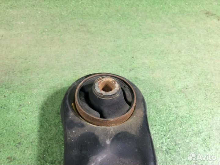 Рычаг передний правый Honda Shuttle GP7 LEB 2016