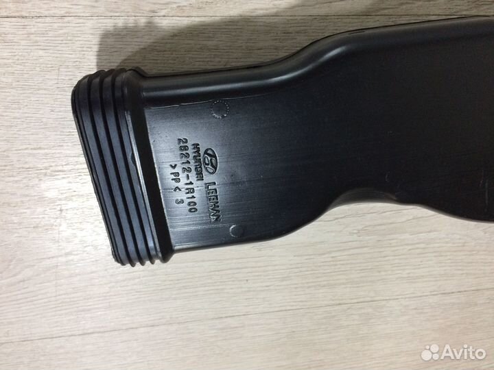 Воздухозаборник патрубок резонатора Солярис Solari