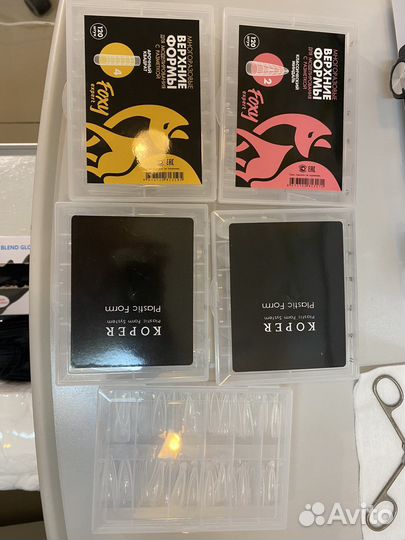 Типсы, верхние формы и гель-лаки