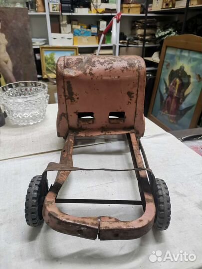 Машинка жестяная детская СССР (Ч)