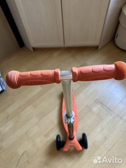 Самокат Micro Maxi трехколесный