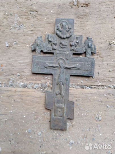 Старинный крест медный