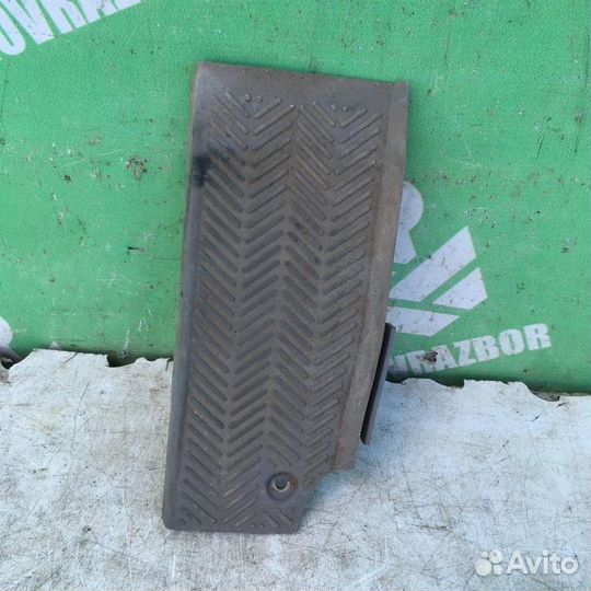 Накладка Киа Серато