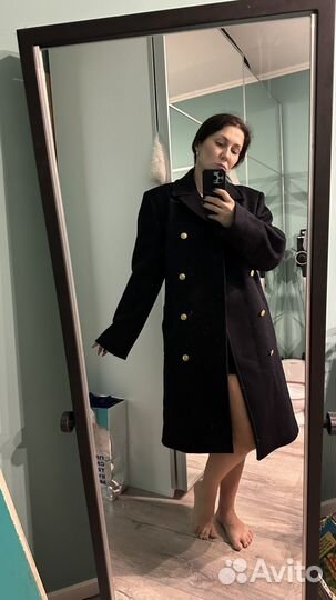 Темно синее почти черное пальто шинель