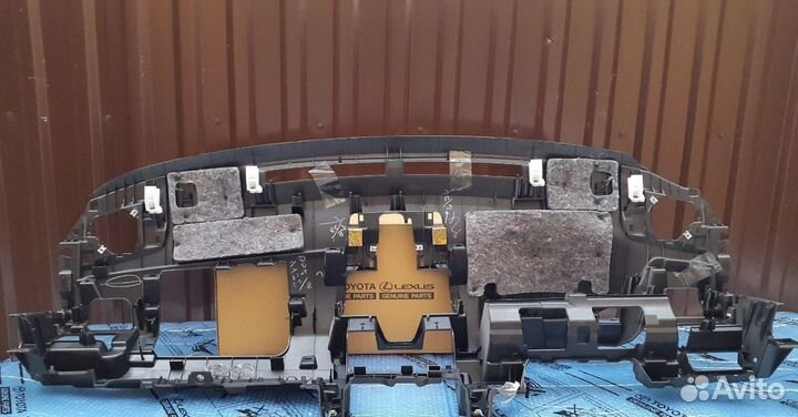 Торпедо Toyota Camry 50- 55 2011-2017