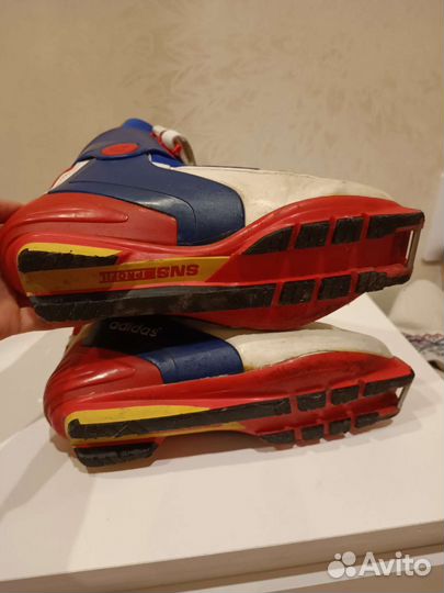 Ботинки лыжные коньковые 36 размер