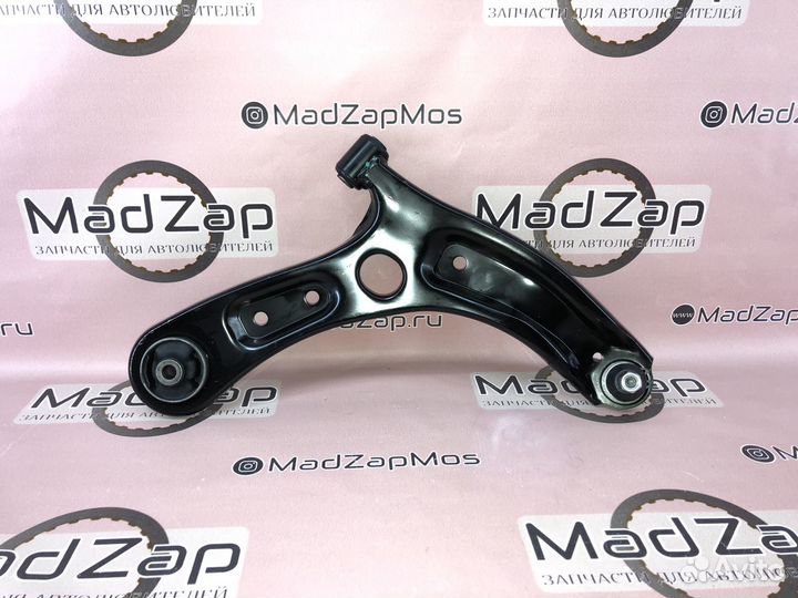 Рычаг передний правый Solaris-2 Rio-4 2017