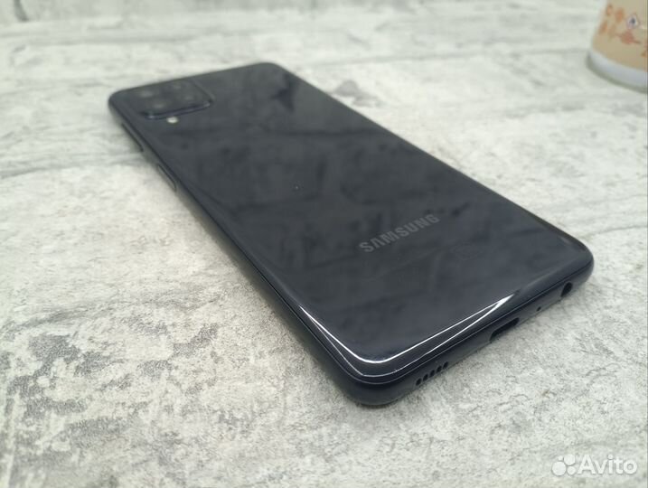 Samsung Galaxy A22, 4/64 ГБ