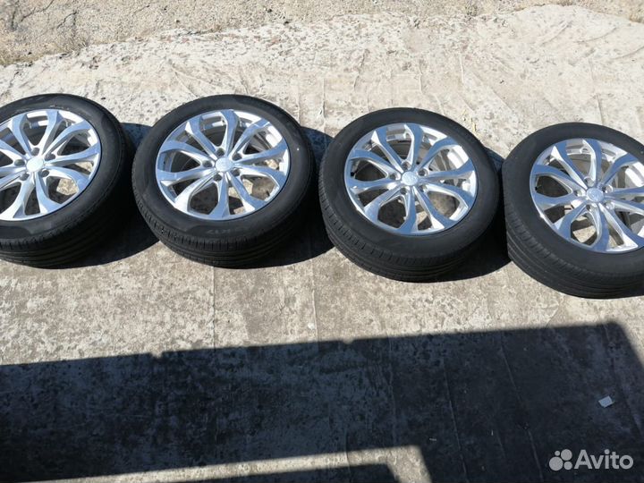 Колеса Pirelli 215/55 R17