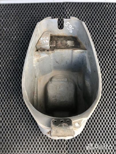 Бардачок Honda Dio 18 25