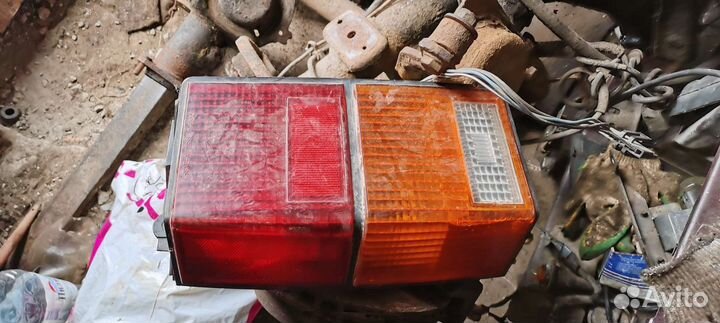 Фары оптика передние/задние Jeep zj xj