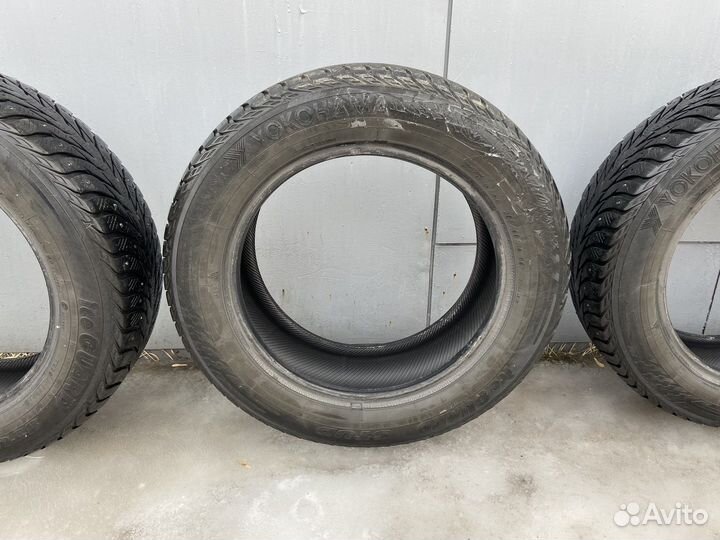 Yokohama Ice Guard Studless IG50 205/60 R16