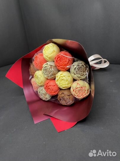 Шоколадные Пионы - 13 шт в Букете