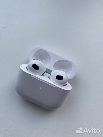 Беспроводные наушники apple airpods 3