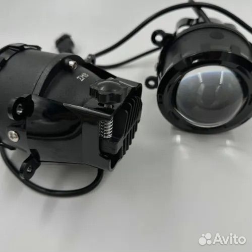 Лазерные противотуманные фары на Рено-пежо-Форд