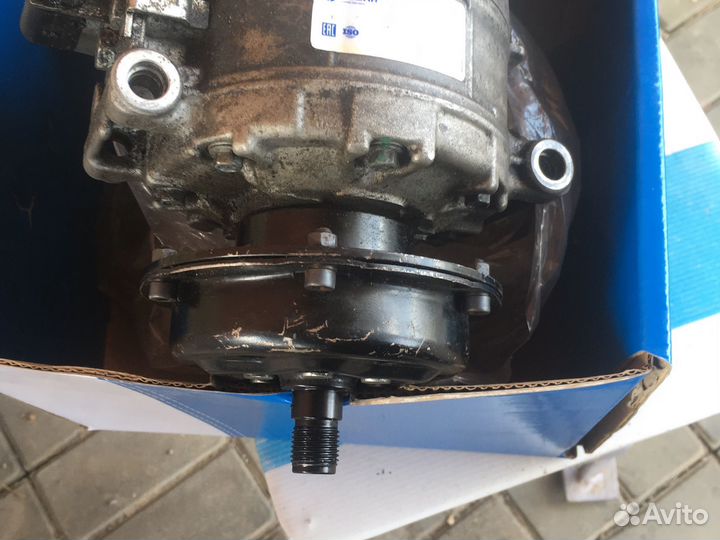 Компрессор кондиционера фольксваген Т5 TDI