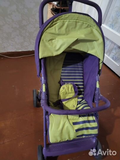 Прогулочная коляска