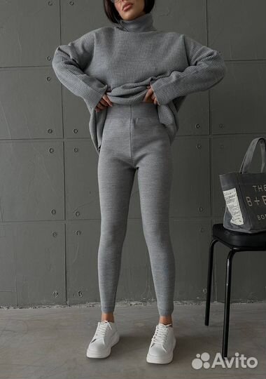 Трикотажный костюм женский новый теплый