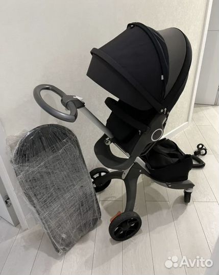 Коляска 2 в 1 stokke v5