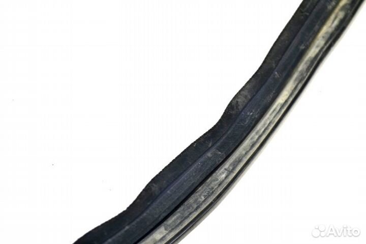 Уплотнитель стекла двери volvo FH12 2-seeria (01.0