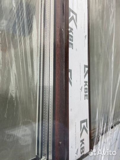 Дверь пластиковая входная