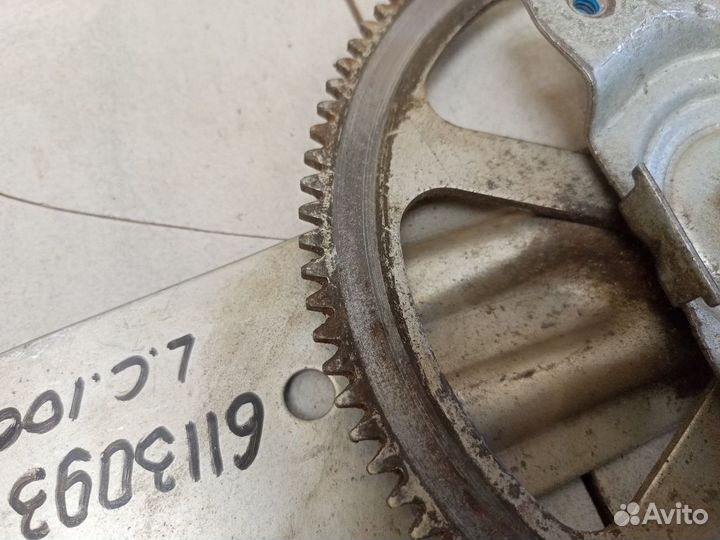 Стеклоподъемник электрический задний правый 698036