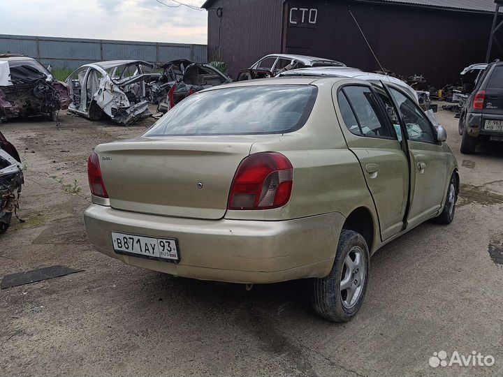 Toyota platz vitz в разборе