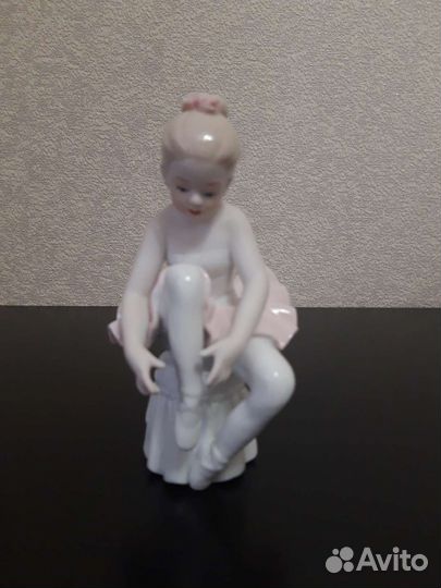 Коллекционные статуэтки балерины фарфор