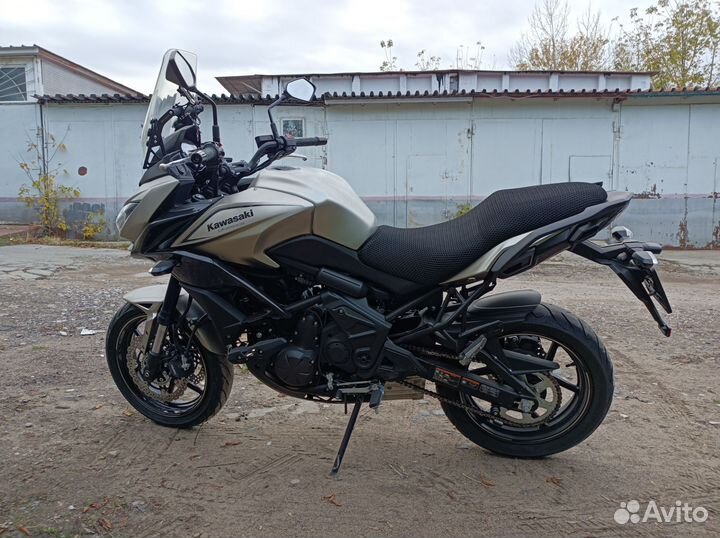 Мотоцикл Kawasaki versys 650