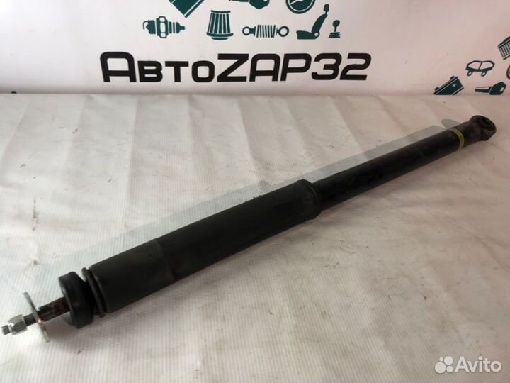 Амортизатор задний Suzuki Sx4 седан M16A 2008