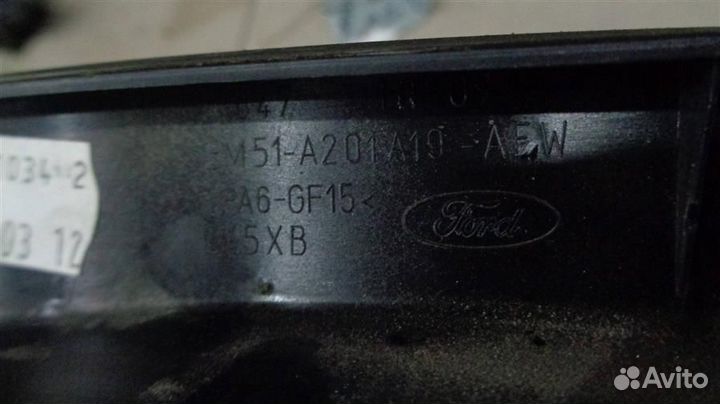 Накладка рамки двери передней левой Ford Focus 3