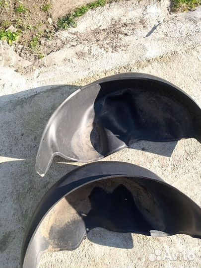 Подкрылки Geely MK