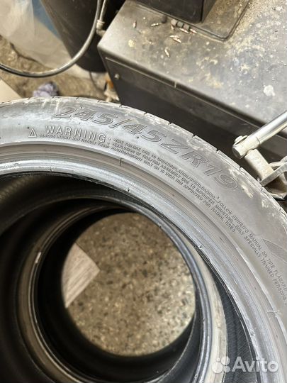 Zeta Alventi 245/45 R19