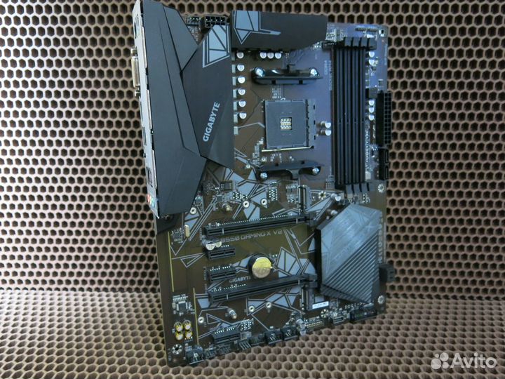 Gigabyte B550 Gaming X V2 (am4)