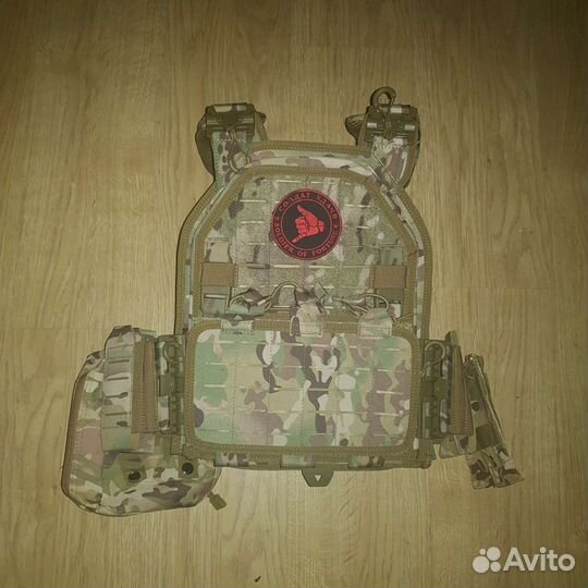 Тактический бронежилет