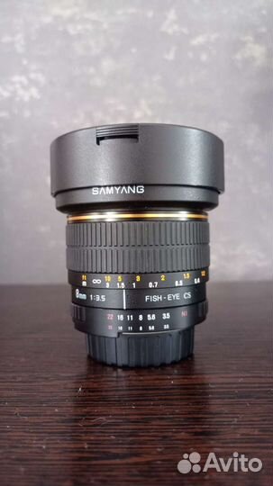 Объектив рыбий глаз Samyang 8mm f/3.5 Nikon F