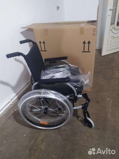 Инвалидная коляска