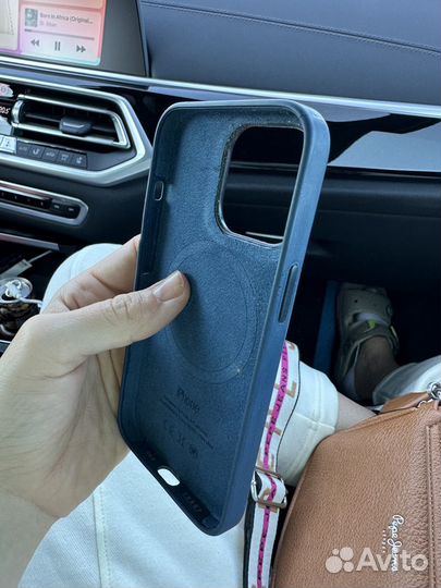 Чехол на iPhone 13 pro